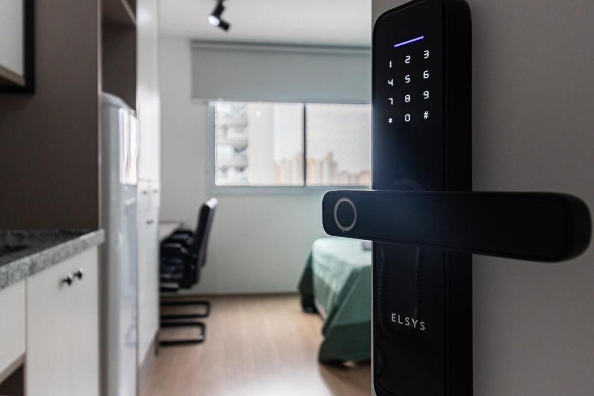Feliz No Bras Com Piscina/metro Bras Apartamento *
