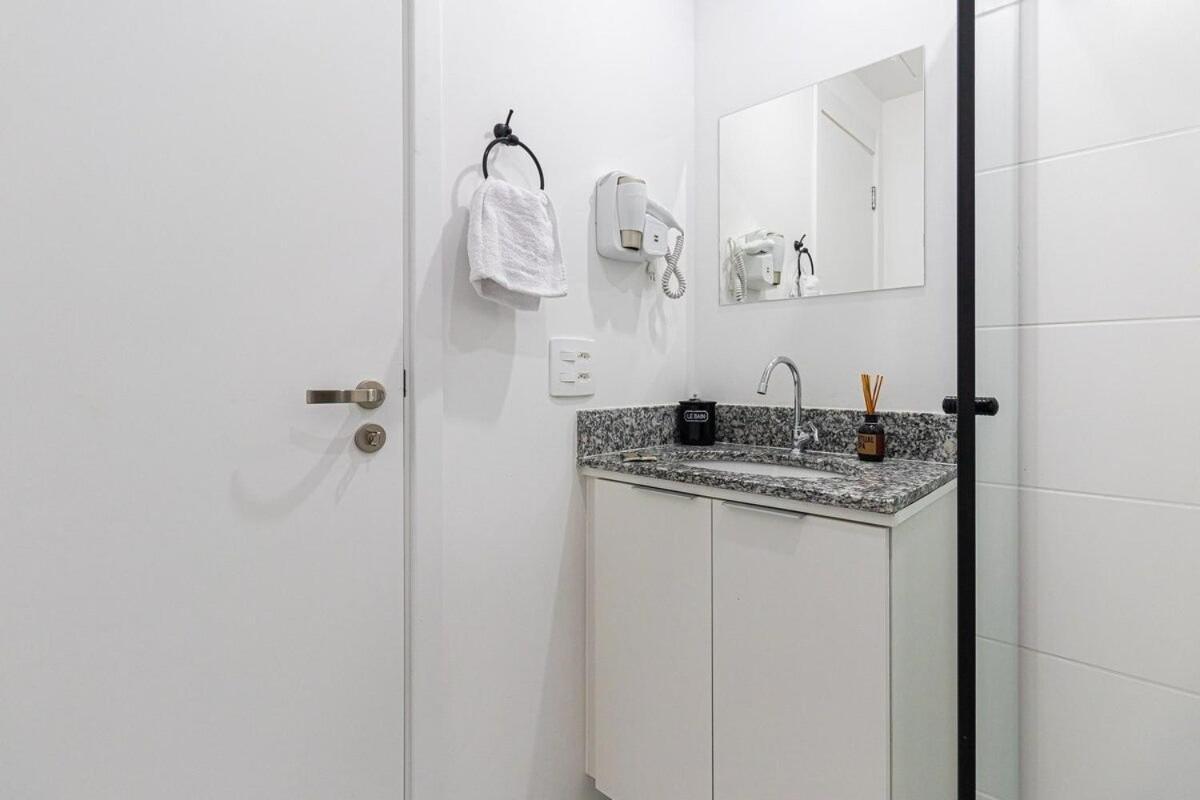 Feliz No Bras Com Piscina/metro Bras Apartamento